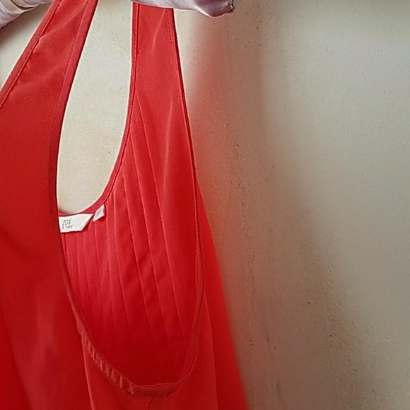 Orange/Red buttondown 100% polyester tank top - Picture 5 of 7